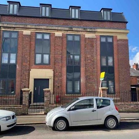 Апартаменти Newly Built 2 Bed Flat In The Heart Of Лік Екстер'єр фото
